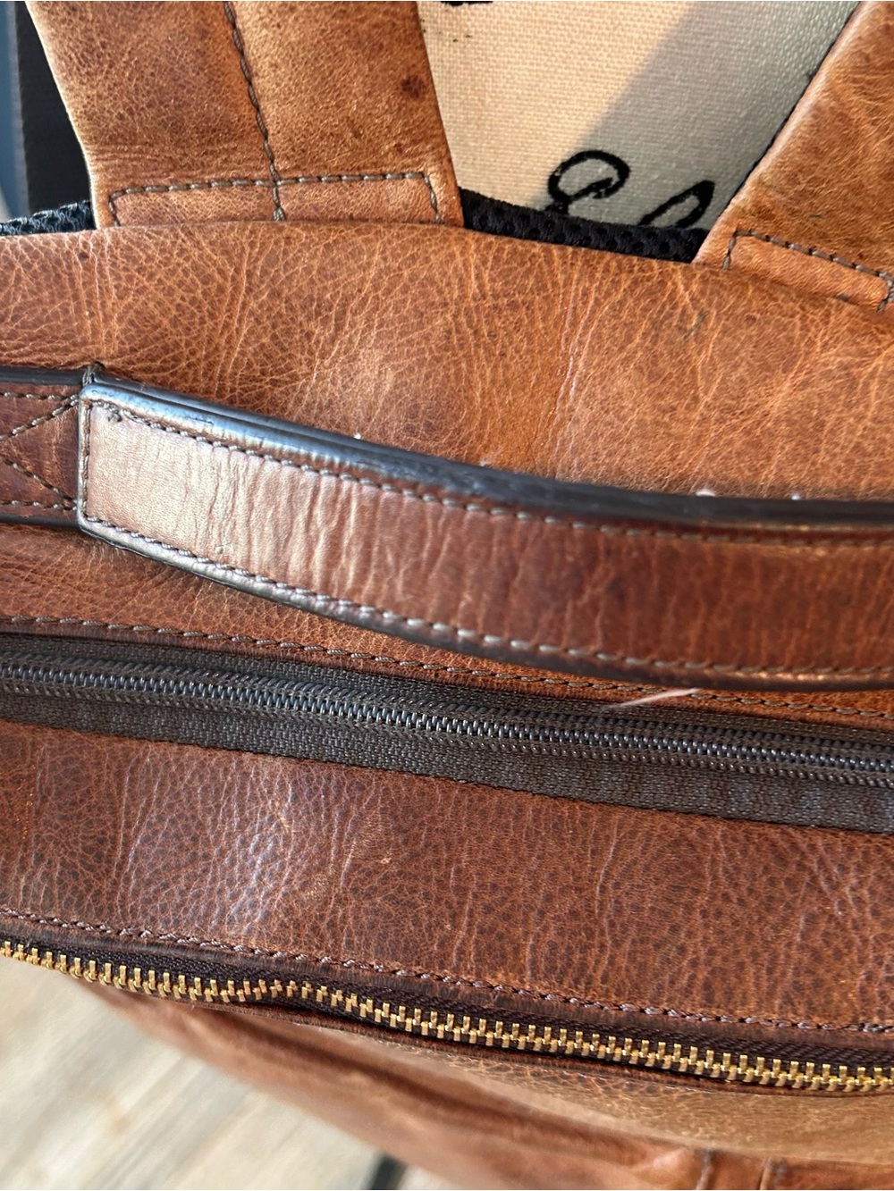 Fossil Buckner Convertible Commuter Leather Bag - Picture 14 of 16